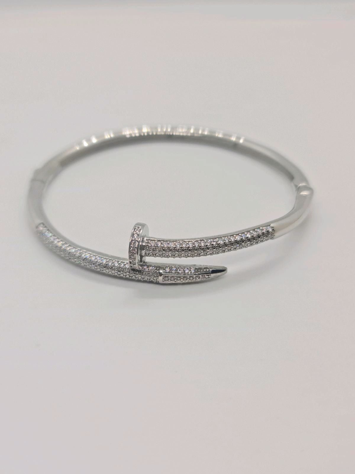 1cd81753-51e8-40ac-a71c-751998952c81